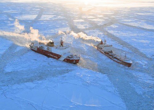 Российский танкер спас жителей Аляски | Фото: Getty Images