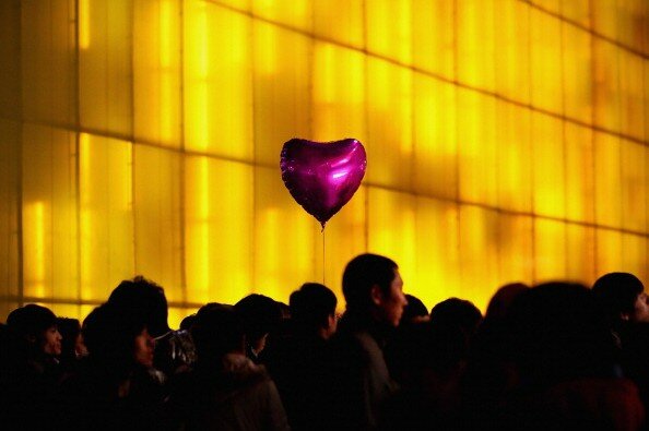 Пекин: Толпы разъяренных китайцев атаковали Apple store | Фото: Getty Images