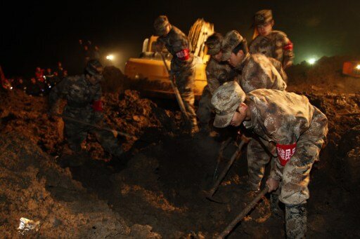 Китай: около 46 человек погибли в результате оползня | Фото: AFP