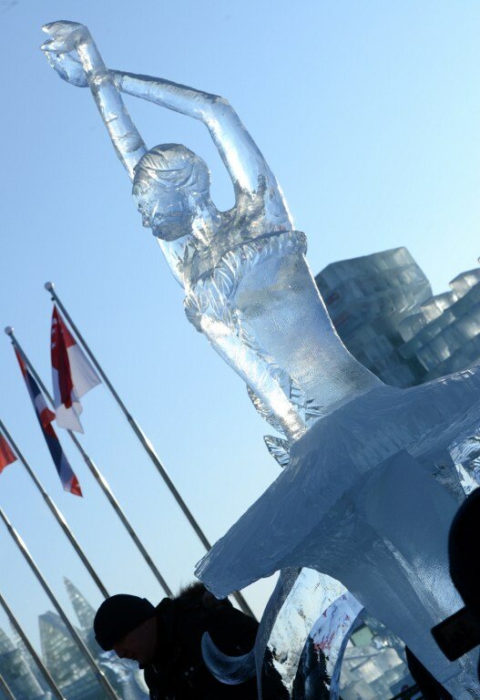 Красочный фестиваль льда и снега | Фото: AFP