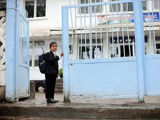 В Таджикистане знания учащихся будут оценивать по 100 баллам | Фото: AFP