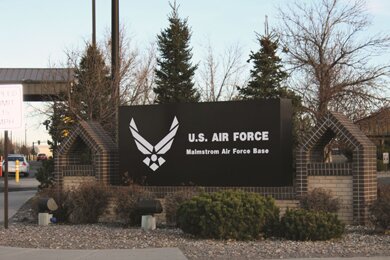США. Офицеры ядерной авиабазы списывали на экзаменах | Фото: AFP