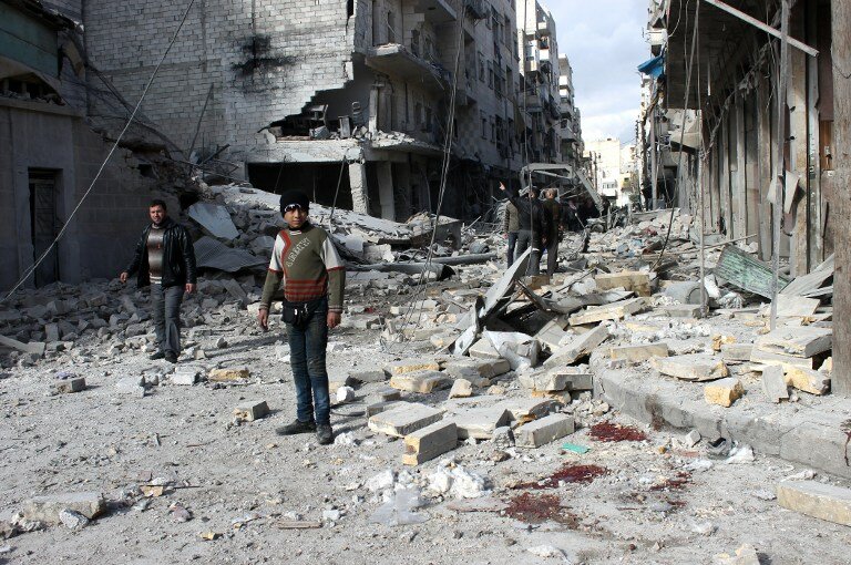 Войска Асада продолжают разрушать Алеппо | Фото: AFP