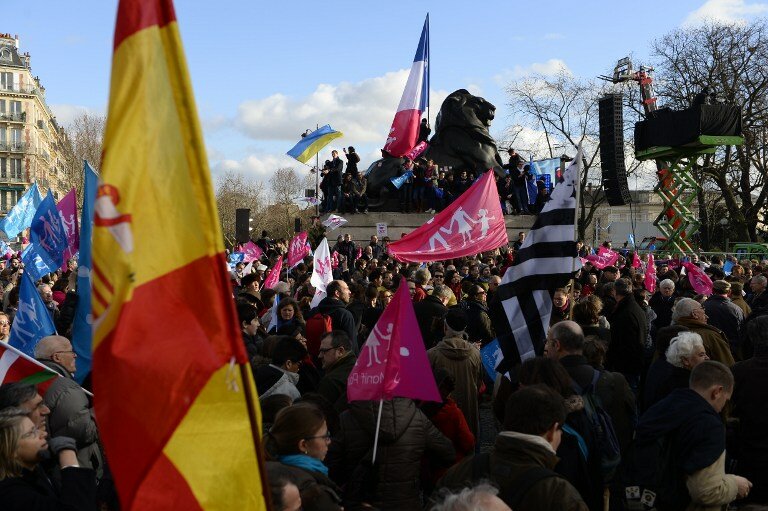 Французы вышли на демонстрацию против однополых браков | Фото: AFP