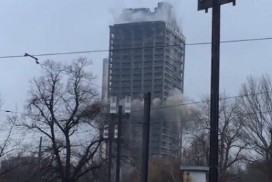 Как в центре Франкфурта взрывали 116-метровый дом 