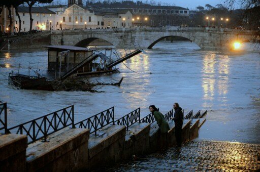 Найден человек, пославший свиные головы в синагогу | Фото: AFP