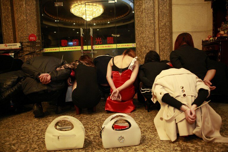 Китай усиленно борется с секс индустрией | Фото: AFP