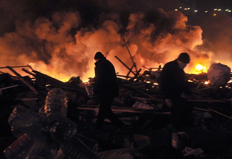 Киев в огне | Фото: AFP