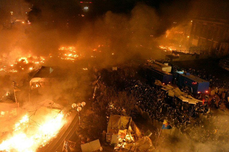 Киев в огне | Фото: AFP