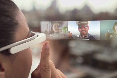 Стюардессы Virgin Atlantic наденут очки Google Glass 