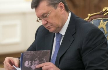 Обнародовано видео эвакуации Януковича 