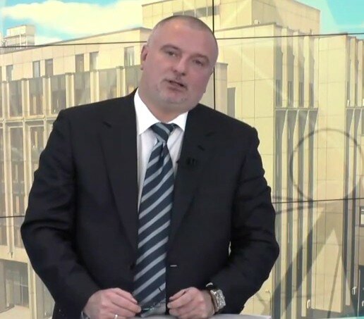 скриншот с видео 