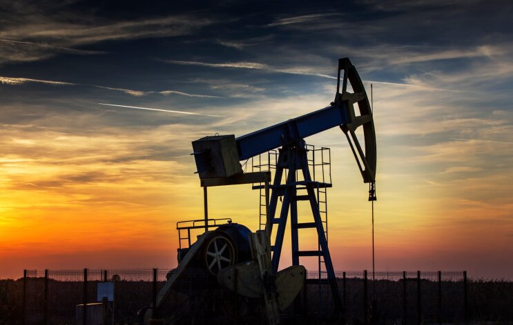 Россия потеряла статус мирового лидера по добыче нефти | Фото: Thinkstock