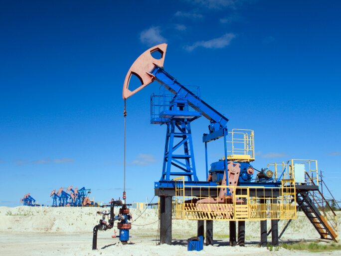 Мировые цены на нефть начали расти | Фото: Thinkstock