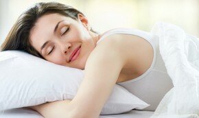 Женщины спят дольше мужчин | Фото: Thinkstock
