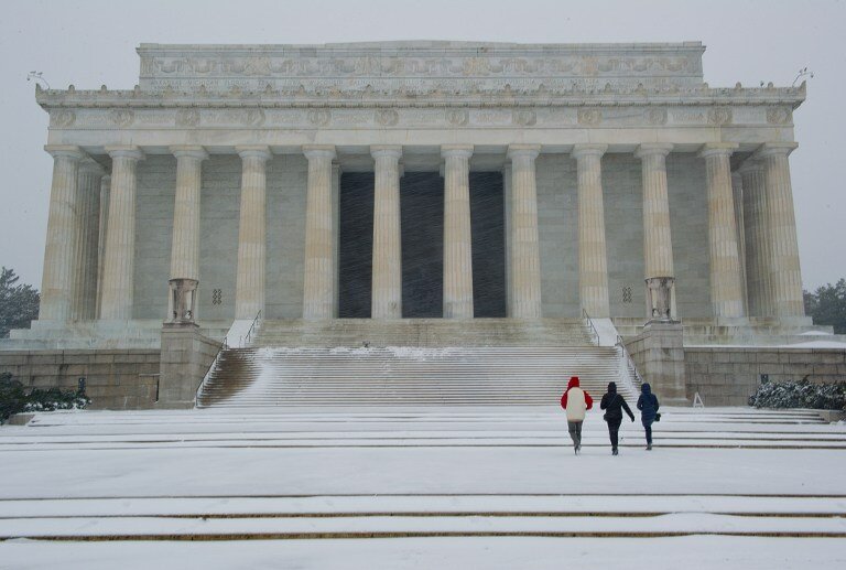 Снежный шторм накрыл США | Фото: AFP