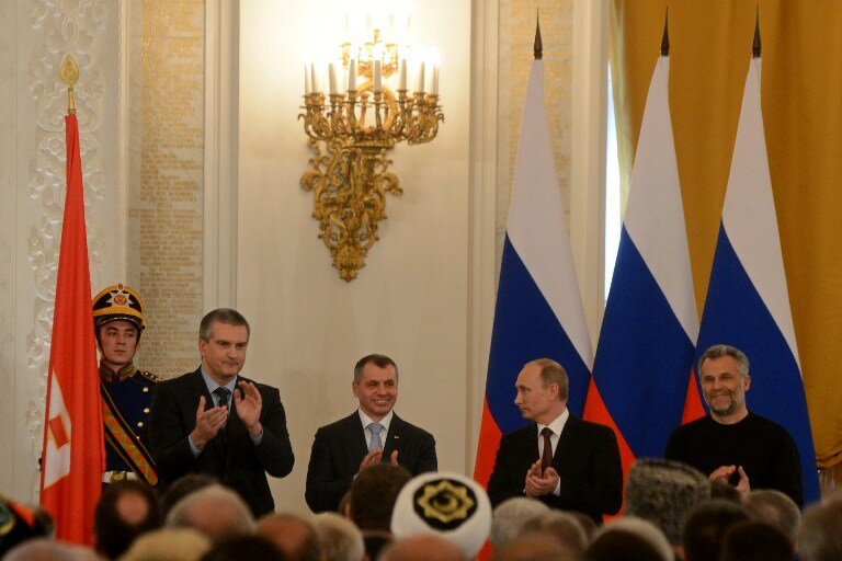 Подписание договора о присоединении Крыма к России | Фото: AFP