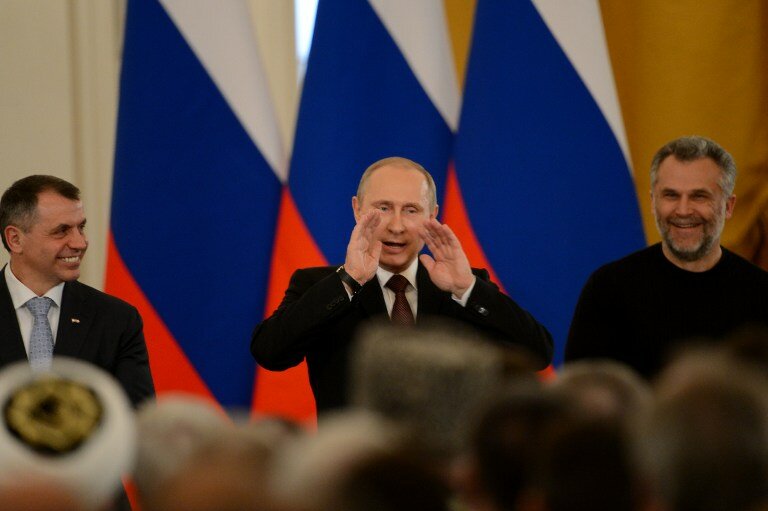 Подписание договора о присоединении Крыма к России | Фото: AFP
