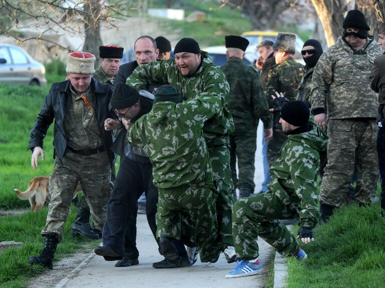 Штурм авиабазы Бельбек | Фото: AFP