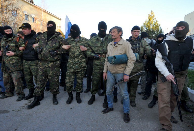 Штурм авиабазы Бельбек | Фото: AFP