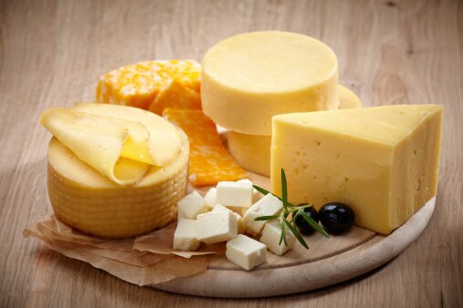 Каждый швейцарец съедает 21 кг сыра в год | Фото: Thinkstock