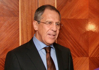 Лавров:Убийство Немцова расследуют по всей строгости закона 