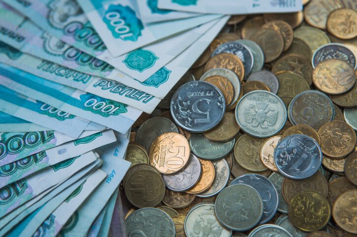 Зарплата населения в феврале упала почти на 10% | Фото: Thinkstock