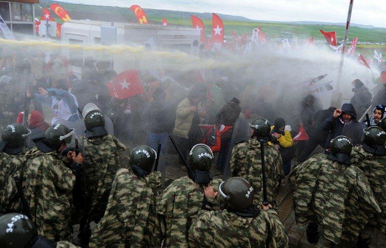 Столкновения в Стамбуле | Фото: AFP