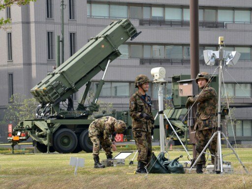 Ложная тревога о пуске северокорейских ракет вызвала панику | Фото: AFP