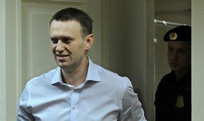 Суд над оппозиционером Навальным отложили на неделю | Фото: AFP