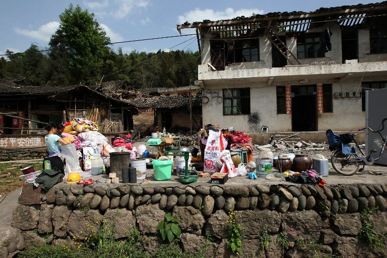 Количество погибших от землетрясения в Китае возросло до 102 | Фото: AFP