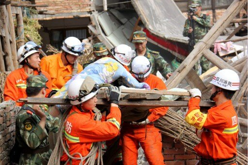 Китай. 6.700 - таково на этот час число жертв землетрясения | Фото: AFP