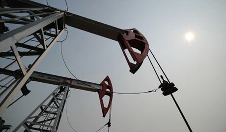 Цены на нефть пошли вниз | Фото: AFP