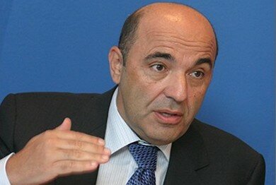 Рабинович: Чтобы не бежать из терминалов, надо начать диалог 