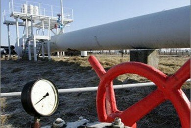 Польша с завтрашнего дня начнет поставки газа в Украину 