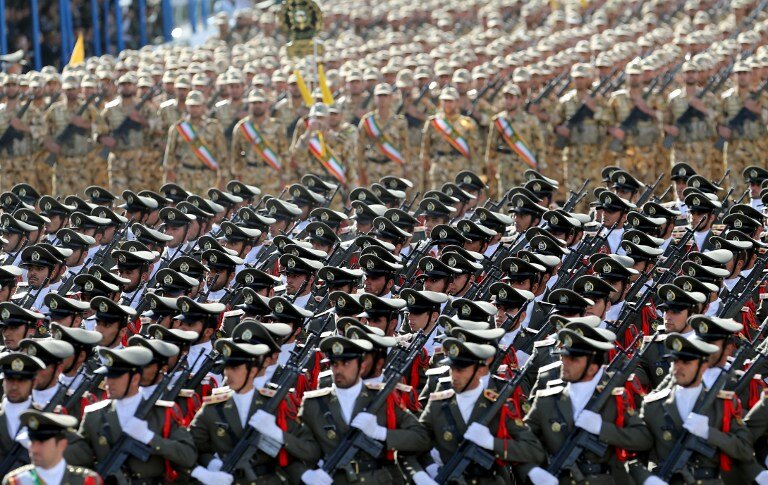Иранская военная мощь: 6-ствольные пулеметы и симуляторы | Фото: AFP
