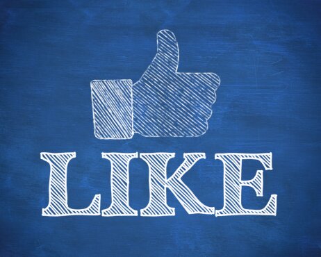 Прибыль Facebook растет за счет мобильной рекламы | Фото: Thinkstock