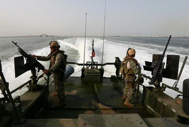Крупнейшие военно-морские учения в `Арабском Заливе` | Фото: AFP