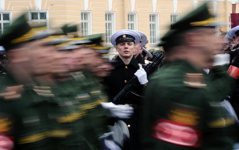 Россия вывела войска на Красную Площадь | Фото: AFP