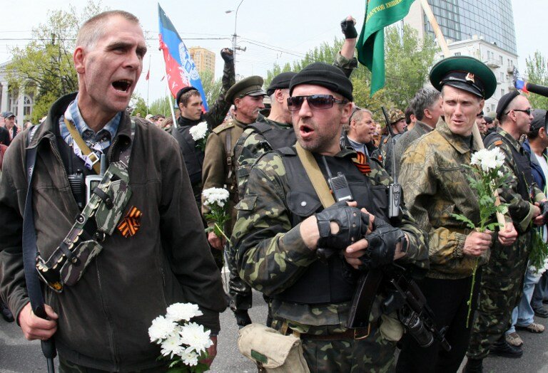 В Донецке взяли в заложники сотрудников ”Красного креста” | Фото: AFP