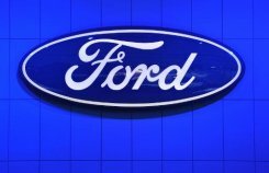Концерны Ford и Chrysler отзывают сотни тысяч автомобилей | Фото: AFP