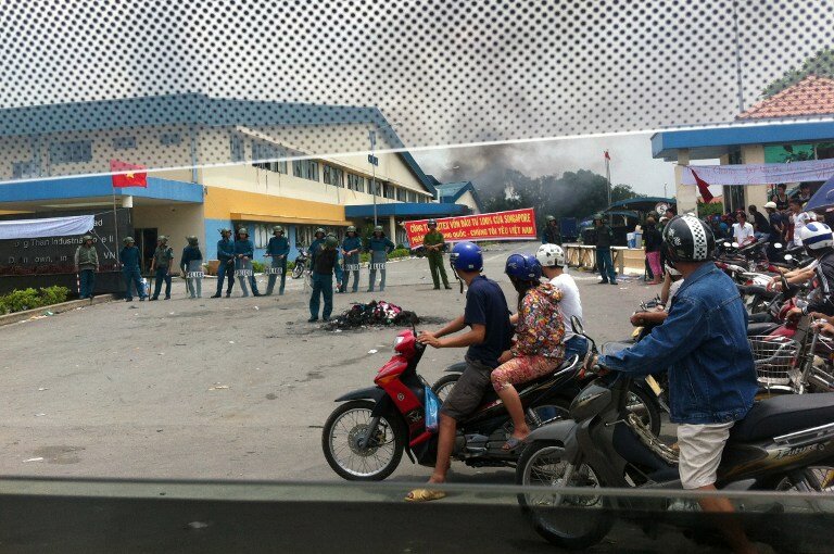 Антикитайский мятеж во Вьетнаме, 20 убитых | Фото: AFP