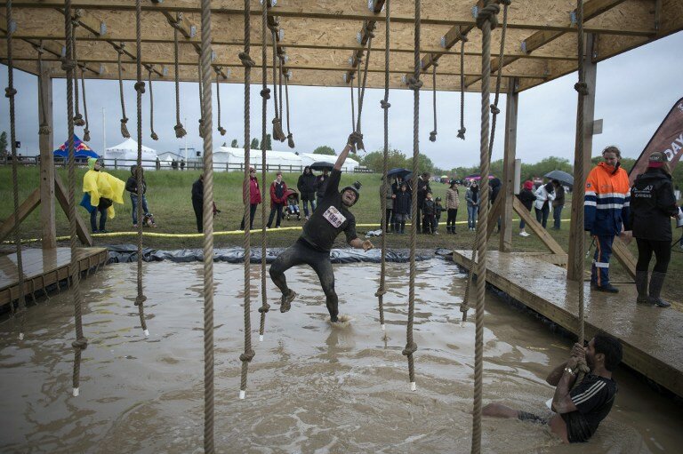 Франция. Праздник грязи | Фото: AFP