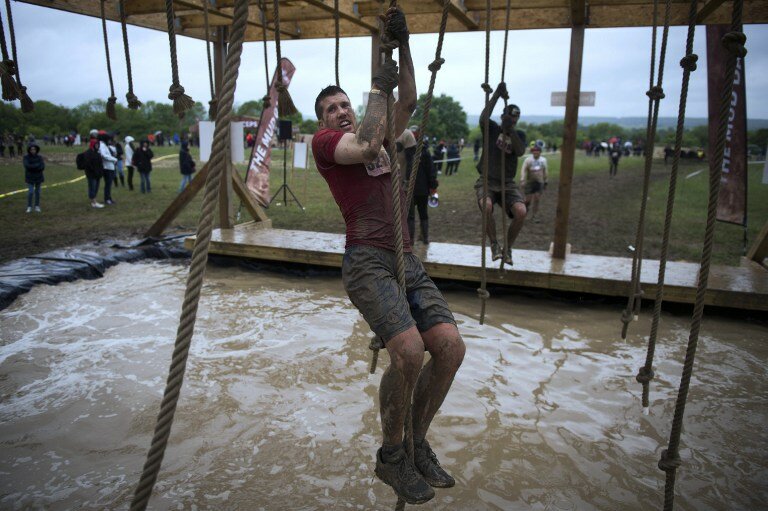 Франция. Праздник грязи | Фото: AFP