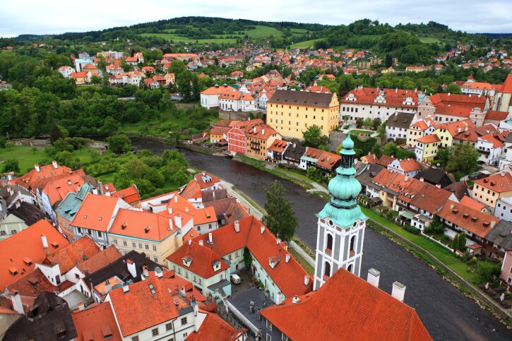 Отправьтесь подальше от суеты - в городок Крумлов | Фото: Thinkstock