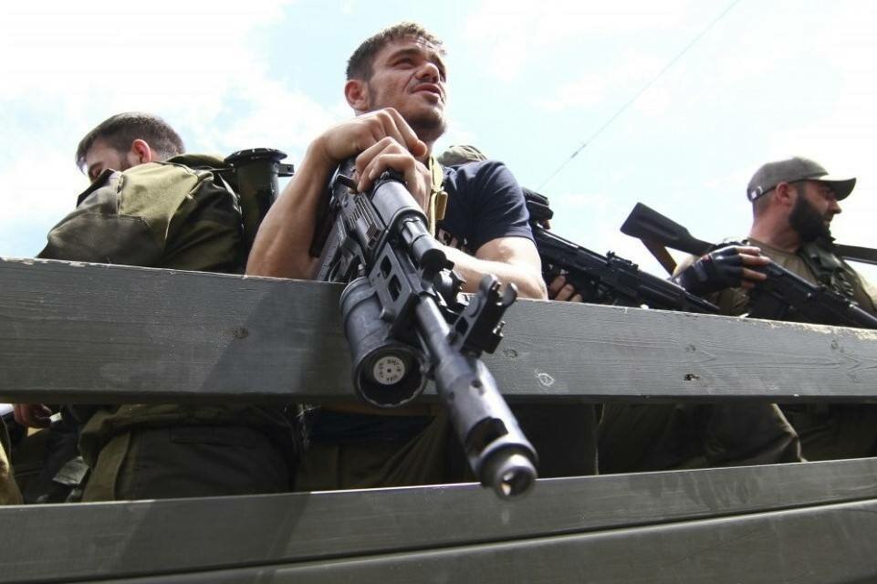 Донецк с восторгом встретил `восточных освободителей` 