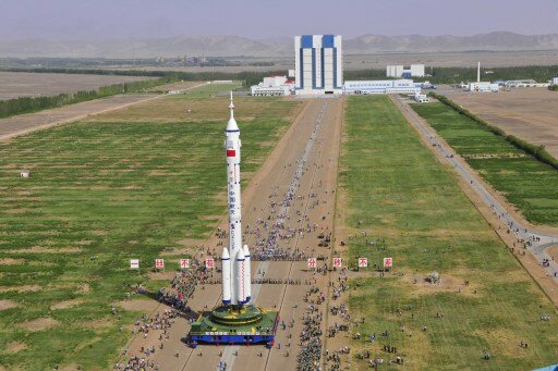 Китайцы покорят космос | Фото: AFP