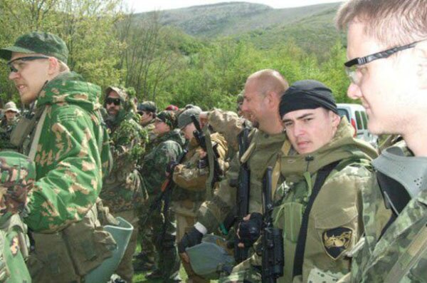 Боевиков, забрасываемых в Украину, готовят в горах Крыма? 