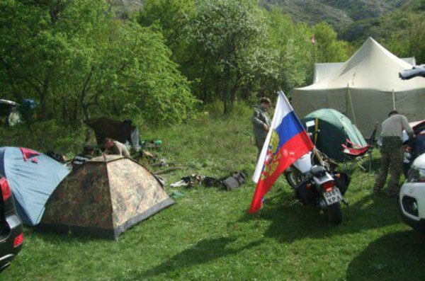 Боевиков, забрасываемых в Украину, готовят в горах Крыма? 