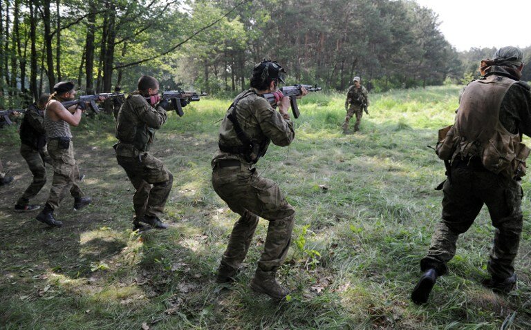 Украина - второй фронт | Фото: AFP